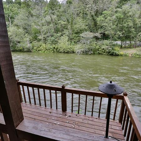 Heaven On The Toccoa Where You Will Enjoy The Sites And Sounds Of The Toccoa River Mineral Bluff Luaran gambar
