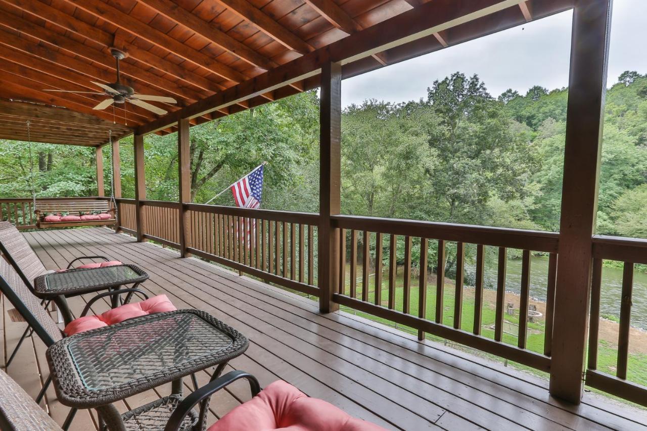 Heaven On The Toccoa Where You Will Enjoy The Sites And Sounds Of The Toccoa River Mineral Bluff Luaran gambar