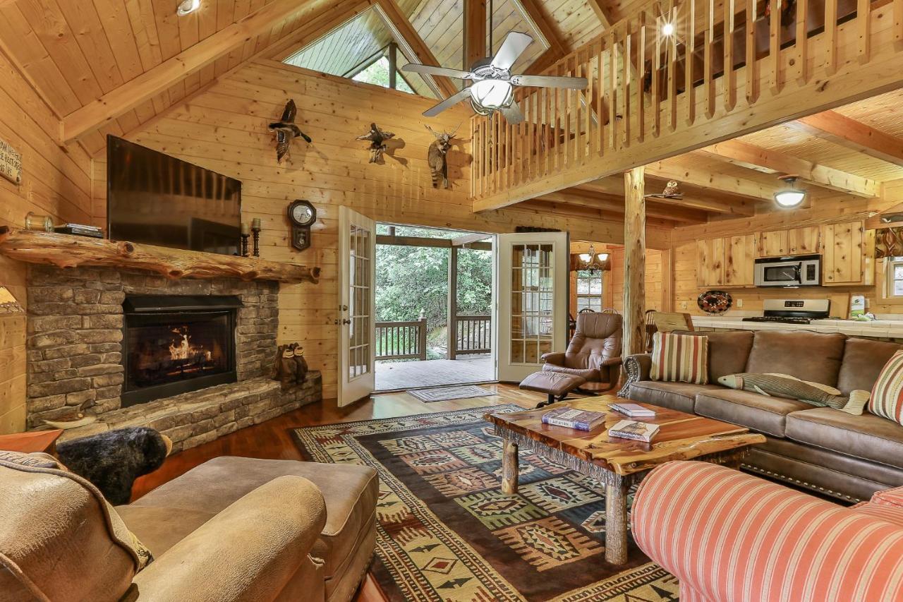 Heaven On The Toccoa Where You Will Enjoy The Sites And Sounds Of The Toccoa River Mineral Bluff Luaran gambar